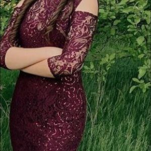 • Super cute lace material with sequencing